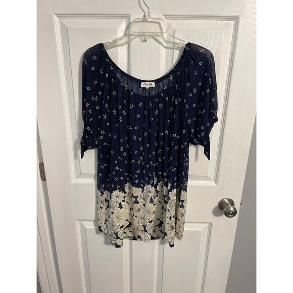 Siren Lily Top Size 2X - Picture 1 of 5